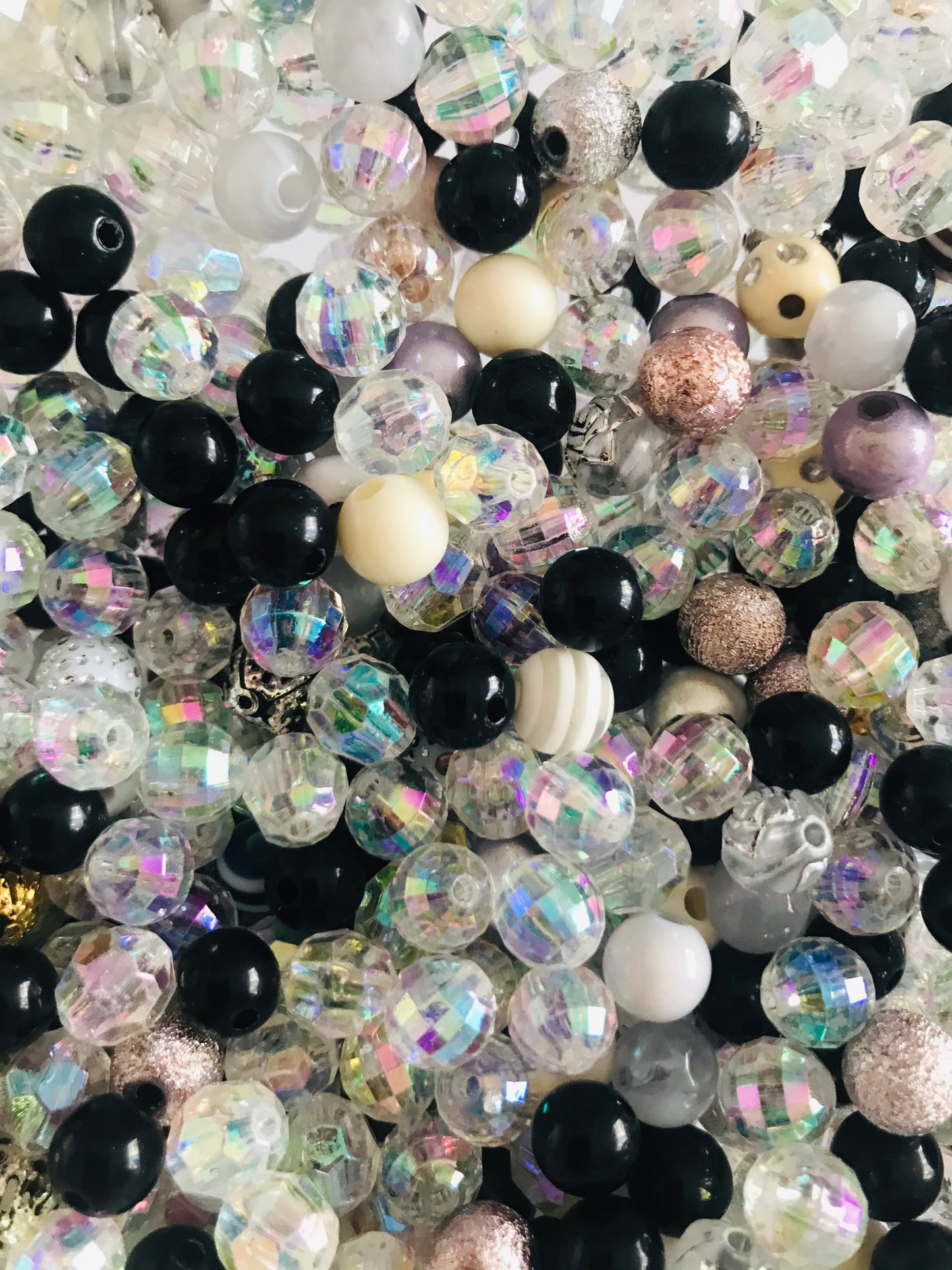 Mixed Bubblegum assorted bead lot 8mm Neutrals mix white, cream. silver, gold bead mix styles