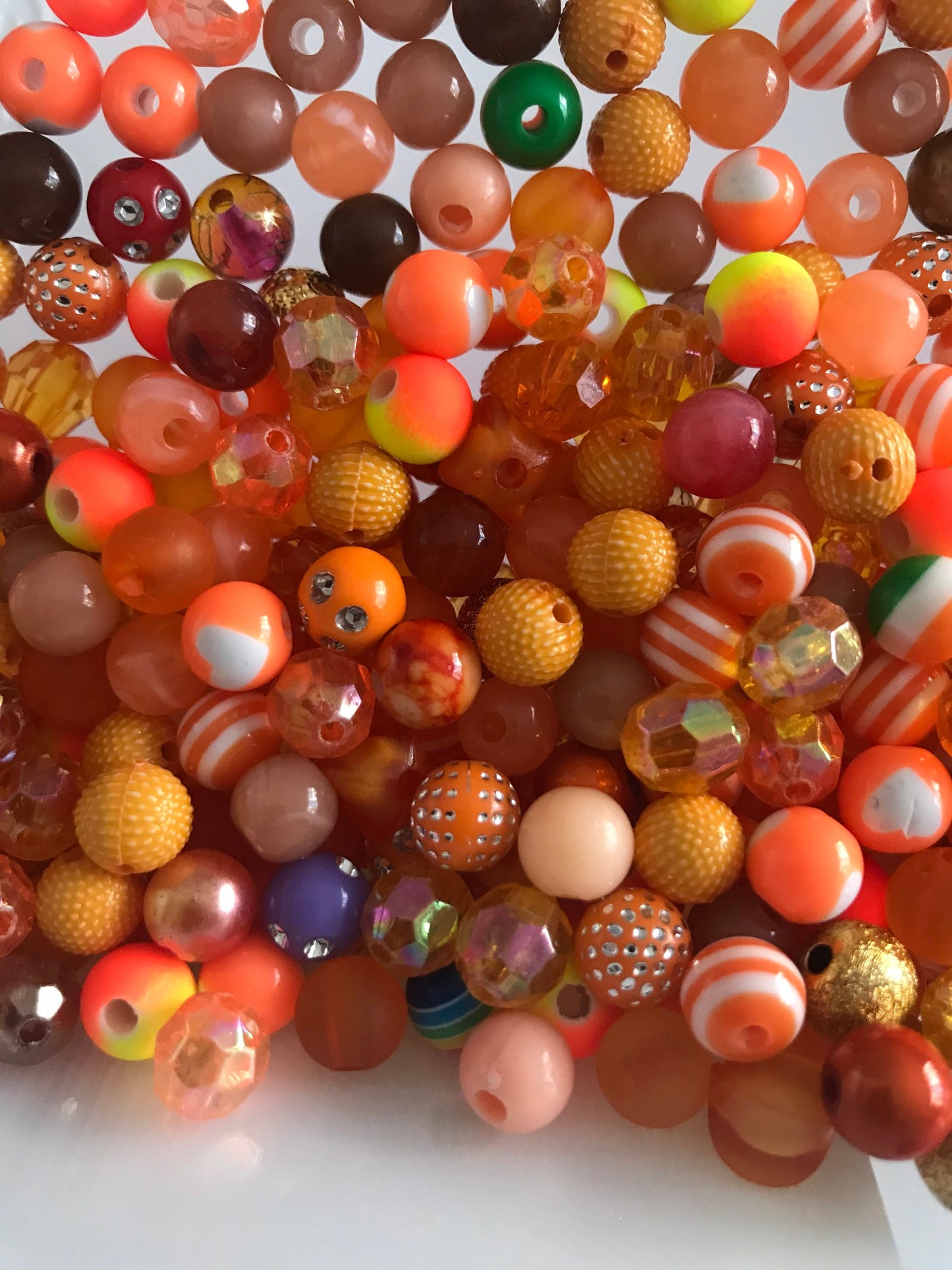Orange bubblegum beads, 8mm acrylic bead assorted bulk mix Orange and Peach themes bead soup