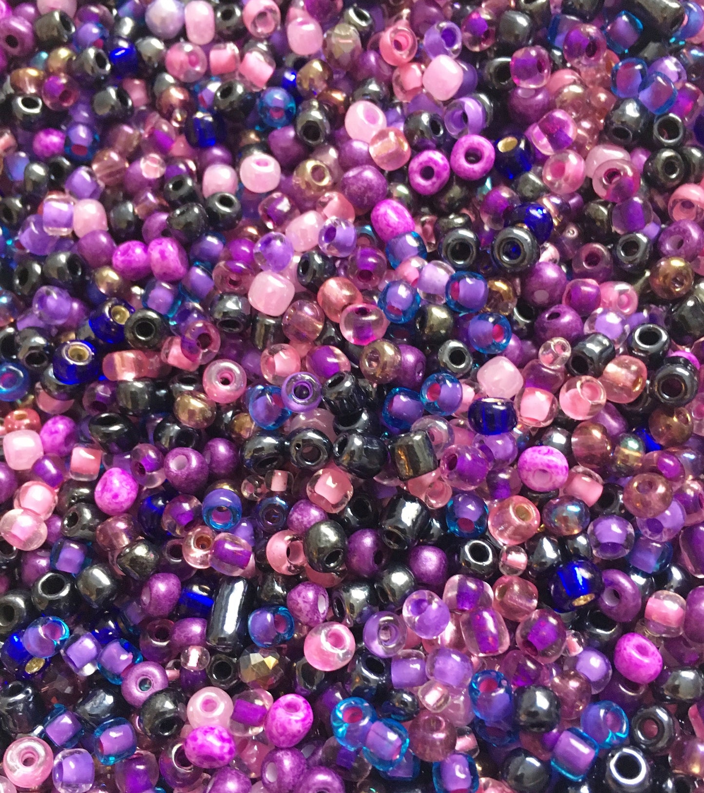 Pink Seed Bead Mix  assorted colors and sizes glass bead mix,  in pinks and purples