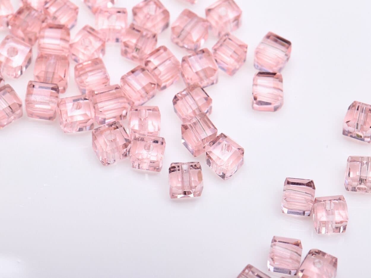 Cube faceted crystal glass bead, square glass 4mm assorted colors