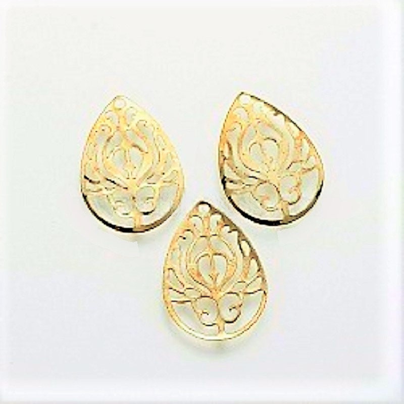 teardrop filigree Pendants, Teardrop, Golden, 20mm Etched Metal Embellishments light decorative filigree