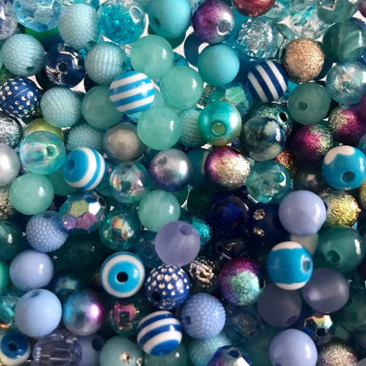 Blue Bubblegum beads, assorted acrylic 8mm beads, assorted mix Pale blues  with silver theme mix styles