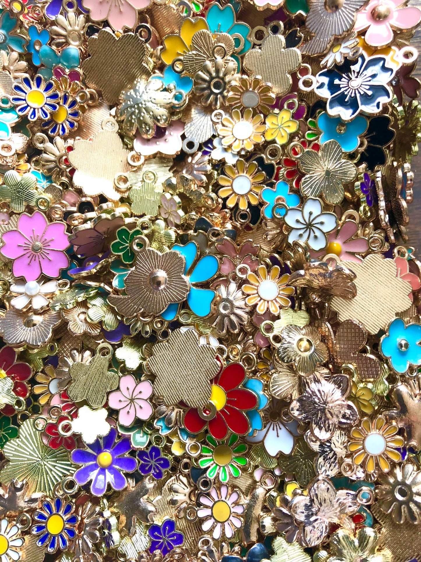 Flower charms enamel mix , assorted mix of colors and styles