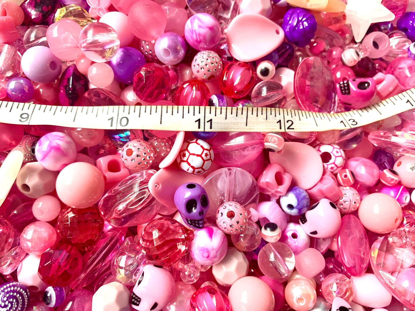 Pink bead mix , assorted beads bulk mix acrylic assorted beads pale pink, cream and purples blend of mixed sizes and shades and styles